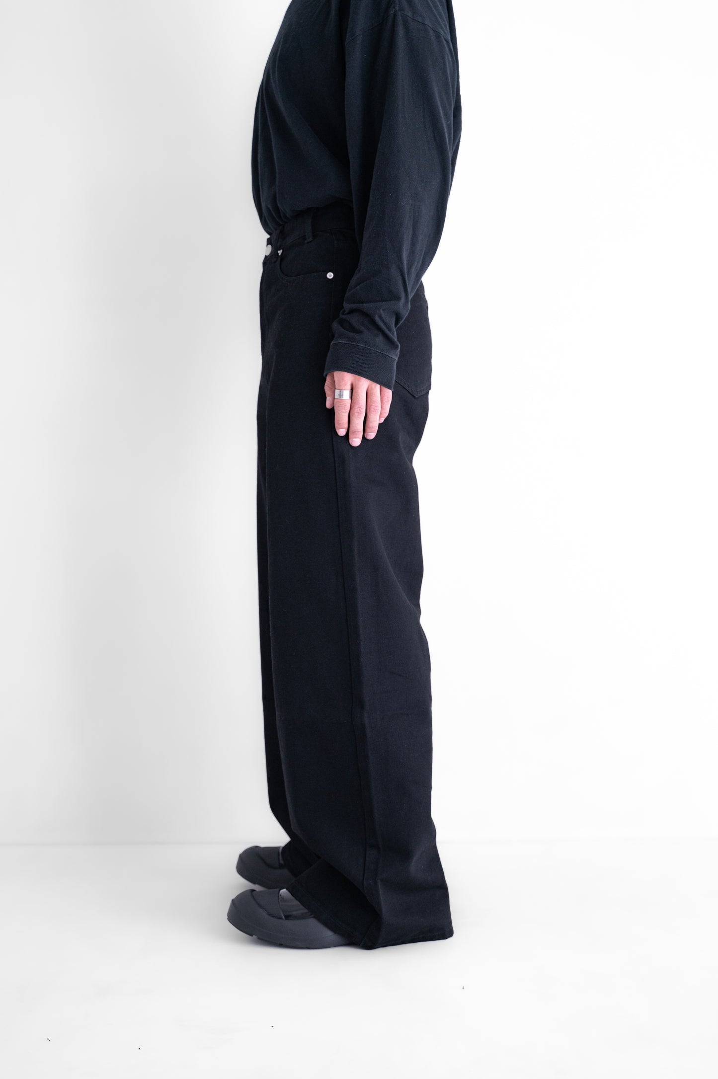 Black Baggy Denim